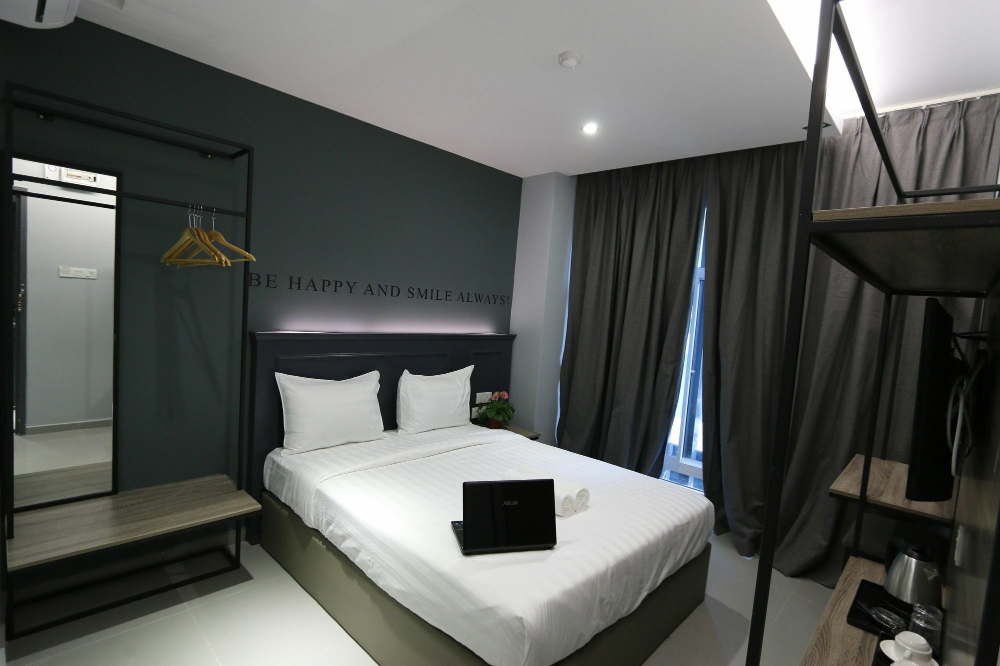 Hotel 99 Sri Petaling Kuala Lumpur Exterior foto